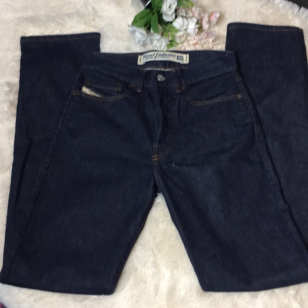 Diesel High Rise Womens Dark Wash straight Leg Jeans Size 27